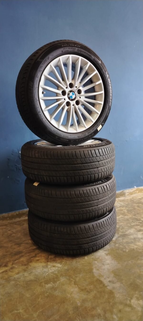Toyota Wagon R - Wheels & Tires - 001